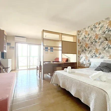 Apartment Acuario Denia